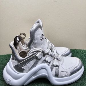 Louis Vuitton LV Archlight Womens Trainer Sneaker USA 7/ 37 White silver 0243